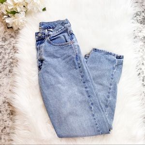 Calvin Klein Light Wash High Waisted Easy Fit Jean